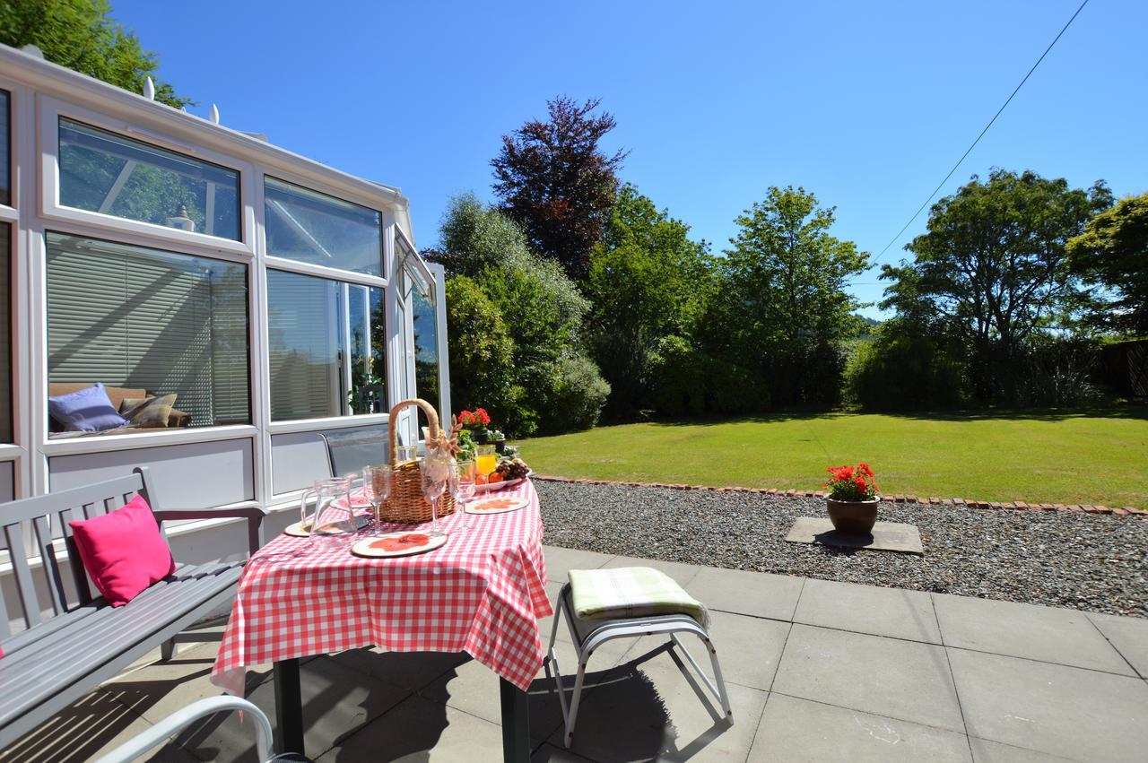 Cedar Cottage Dunoon Exterior photo